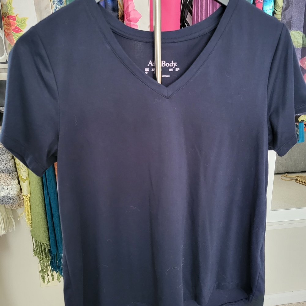 A New Day Women's Navy V-Neck Tee